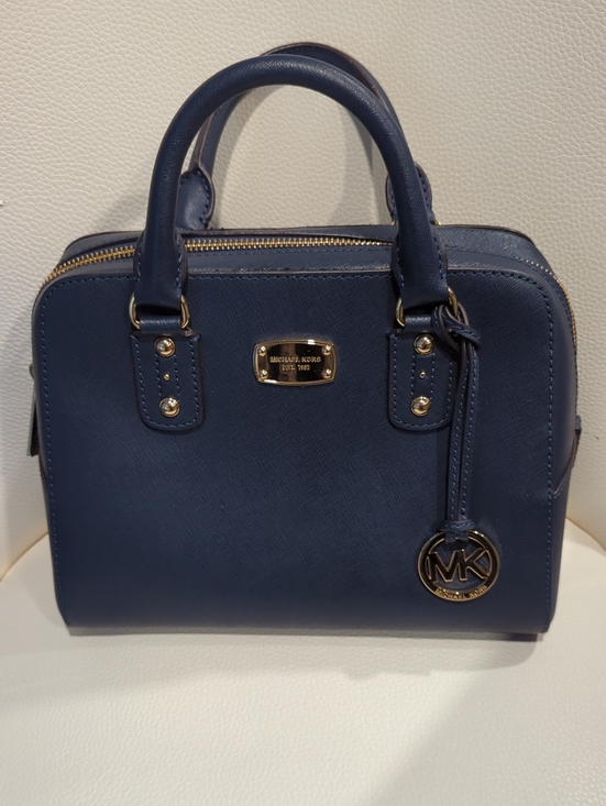 Michael Kors Handbags - Michael Kors Navy Saffiano Satchel with Gold Hardware Has Callouts**